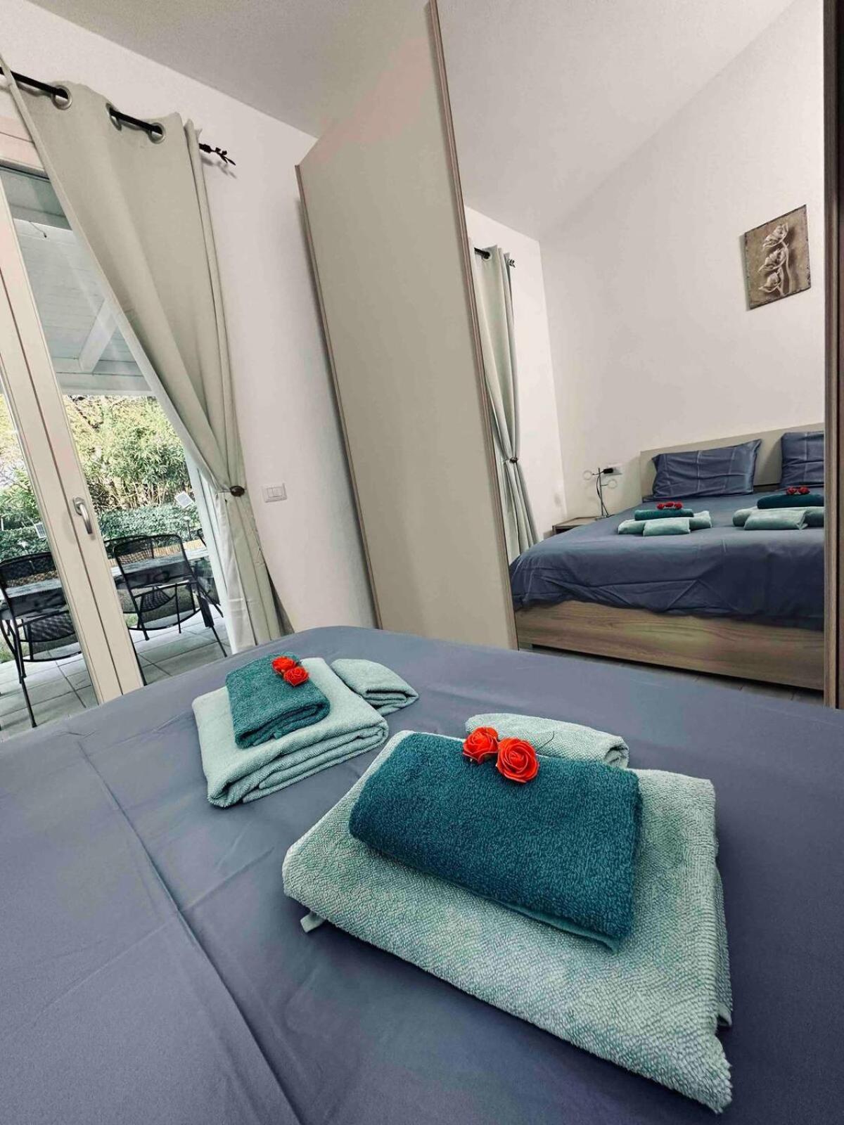 Magnifique Villa Neuve En Bord De Mer Σάσαρι Εξωτερικό φωτογραφία